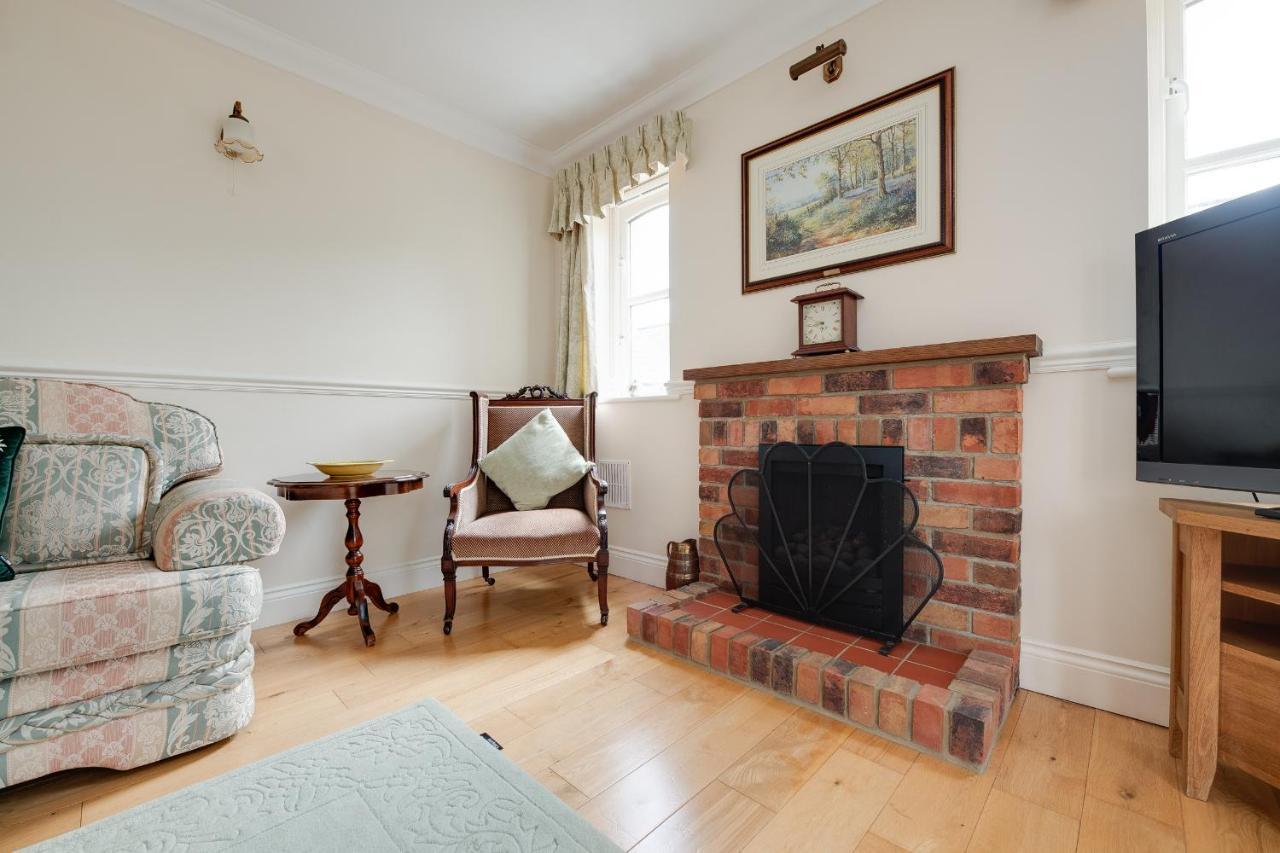 Oak Tree Cottage, Charming, Rural New Forest Home Boldre Exterior photo
