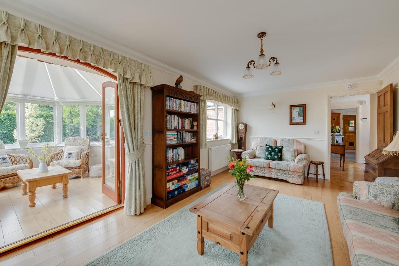 Oak Tree Cottage, Charming, Rural New Forest Home Boldre Exterior photo